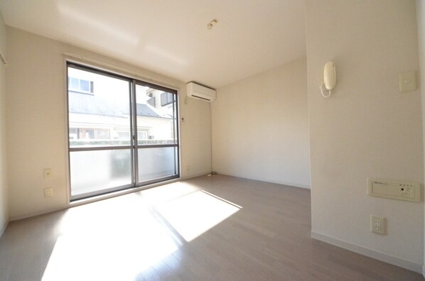 テラス明日香の物件内観写真